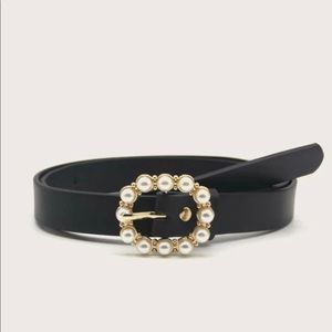 BRAND NEW BLACK BELT WITH PEARL DECOR